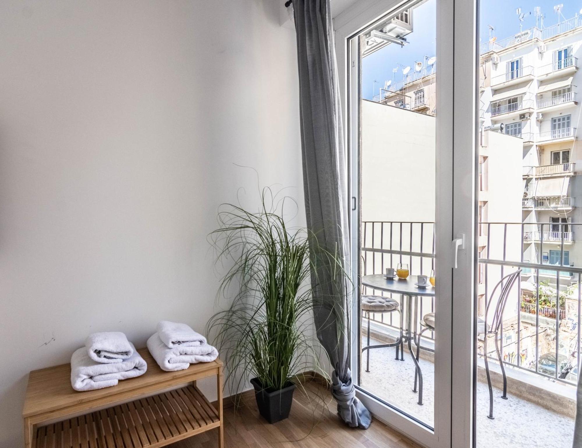 Apartment Aris Exarchia Athens